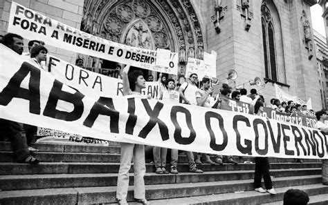 1980*3|Os anos 80 no Brasil: aspectos políticos e econômicos